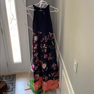 BNWT- Vince Camuto Maxi Dress